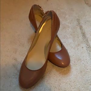 Closed toed camel brown Ralph Lauren shoes